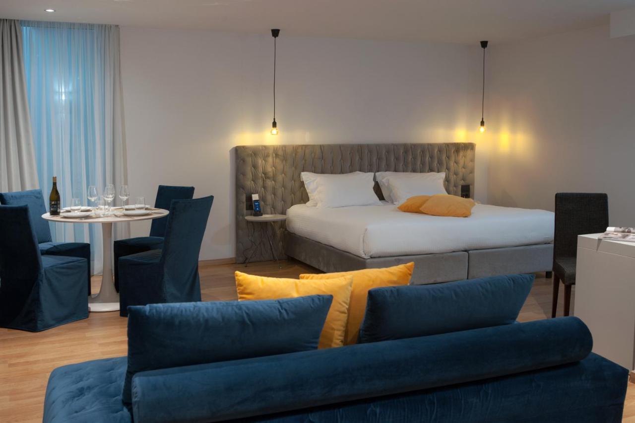 Athenaeum Palace & Luxury Suites Ngoại thất bức ảnh